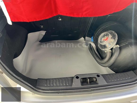 2010 MODEL FORD FİESTA 1.4 BENZİN LPG BİR PARÇA BOYALI