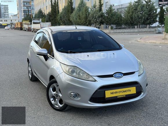 2010 MODEL FORD FİESTA 1.4 BENZİN LPG BİR PARÇA BOYALI