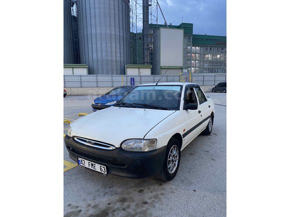 Sahibinden Ford Escort 1.6 CLX 1996 Model 