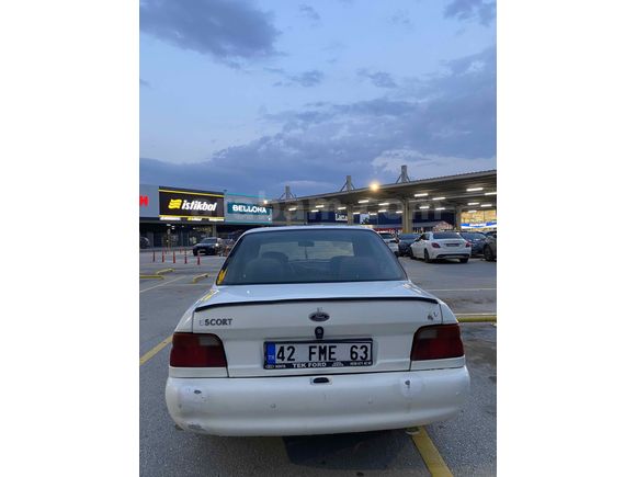 Sahibinden Ford Escort 1.6 CLX 1996 Model 