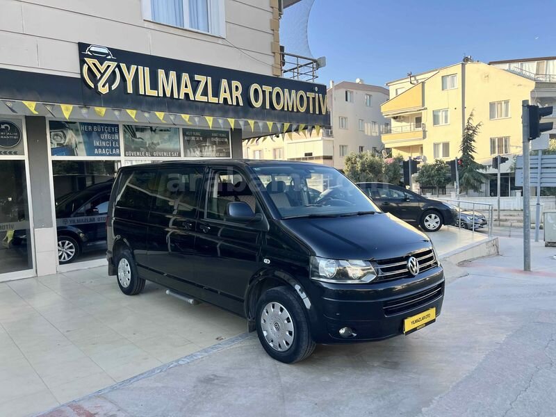 Galeriden Volkswagen Caravelle 2.0 TDI Trendline 2015 Model Aydın 569.000 km Siyah