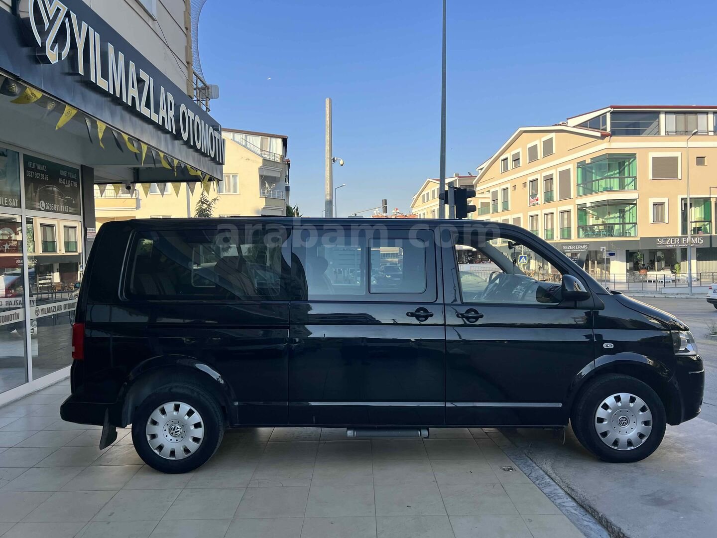 Galeriden Volkswagen Caravelle 2.0 TDI Trendline 2015 Model Aydın 569.000 km Siyah 2