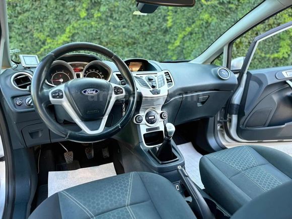 2012 MODEL 165 BİN KİLOMETREDE DEĞİŞENSİZ