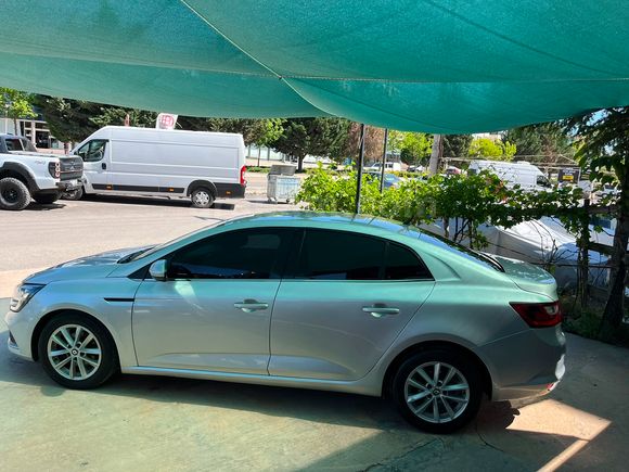 BEYDOĞANLAR'DAN - 2016 RENAULT MEGANE 1.5 DCİ TOUCH PAKET