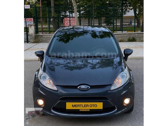 MERHABA OTO'DAN OTOMATİK TEMİZ 2009 MODEL TİTANİUM FORD FİESTA