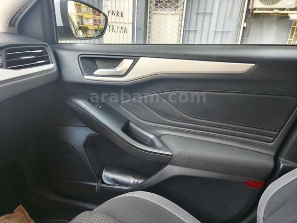 Sahibinden Ford Focus 1.5 TDCi Titanium 2020 Model