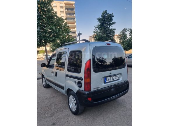 UYGUN FİAT Renault Kangoo Multix 1.5 dCi Authentique 2008 Model Gaziantep