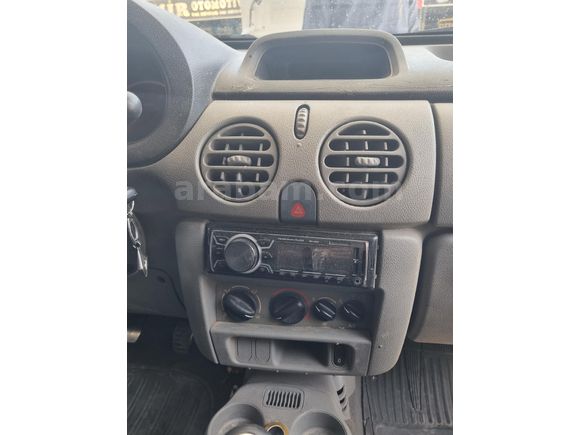 UYGUN FİAT Renault Kangoo Multix 1.5 dCi Authentique 2008 Model Gaziantep