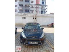 POLAT'TAN-OTOMATİK/91.000 KM /TİTANİUM/LPG'Lİ/FİESTA