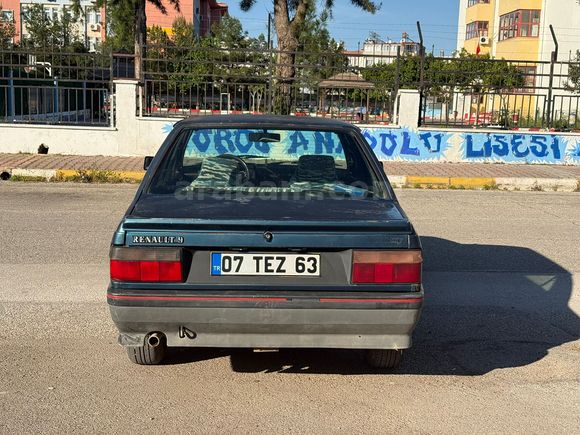 KREDİ KARTINA 12 TAKSİT 1994 MODEL RENALUT BRODWAY 