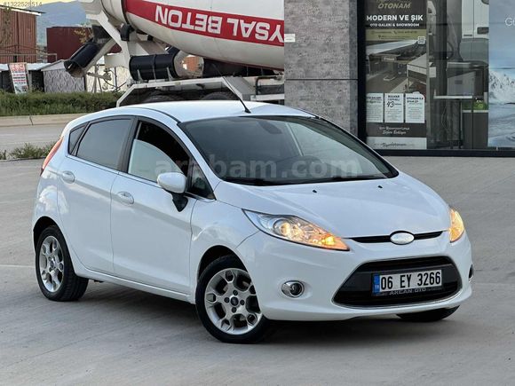 2012 FORD FİESTA 1.4 TİTANİUM X SADECE "85" BİNDE SIFIR AYARINDA