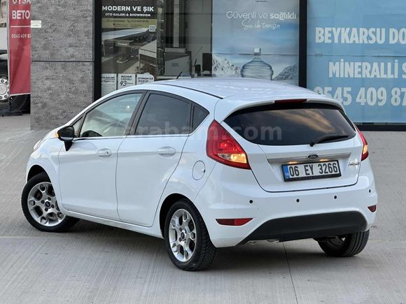 2012 FORD FİESTA 1.4 TİTANİUM X SADECE "85" BİNDE SIFIR AYARINDA