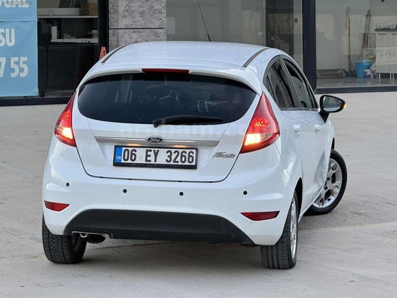 2012 FORD FİESTA 1.4 TİTANİUM X SADECE "85" BİNDE SIFIR AYARINDA