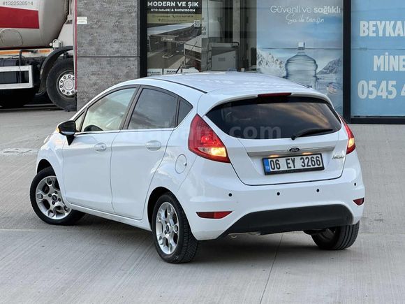 2012 FORD FİESTA 1.4 TİTANİUM X SADECE "85" BİNDE SIFIR AYARINDA