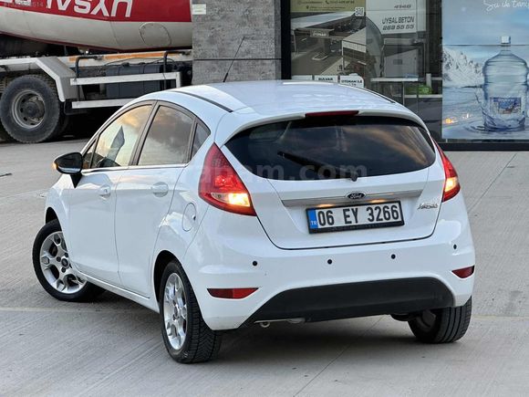 2012 FORD FİESTA 1.4 TİTANİUM X SADECE "85" BİNDE SIFIR AYARINDA