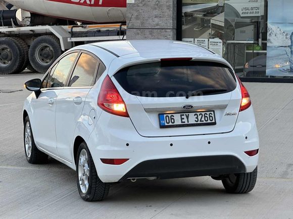 2012 FORD FİESTA 1.4 TİTANİUM X SADECE "85" BİNDE SIFIR AYARINDA