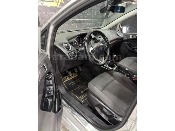 ORJİNAL 116.000 km FİESTA 1.4 TİTANİUM X