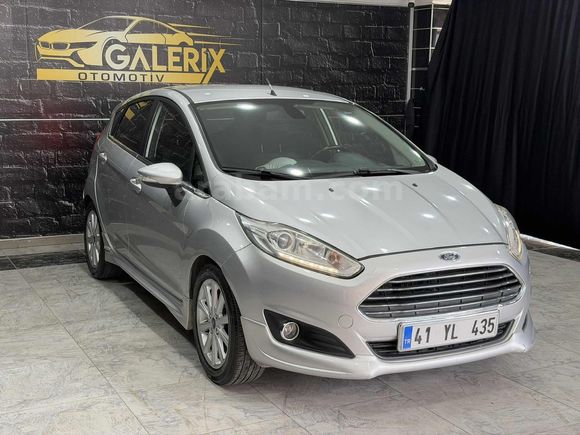 ORJİNAL 116.000 km FİESTA 1.4 TİTANİUM X