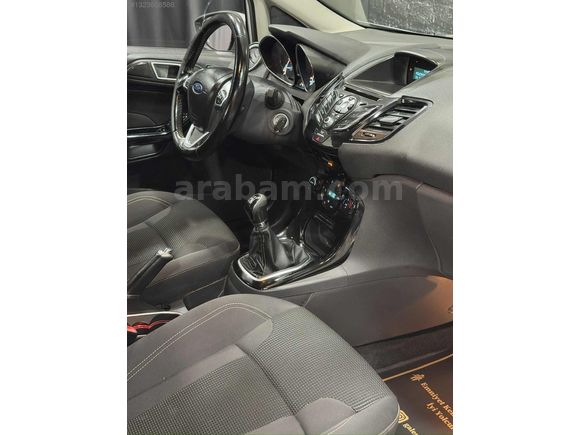 ORJİNAL 116.000 km FİESTA 1.4 TİTANİUM X