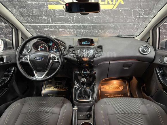 ORJİNAL 116.000 km FİESTA 1.4 TİTANİUM X