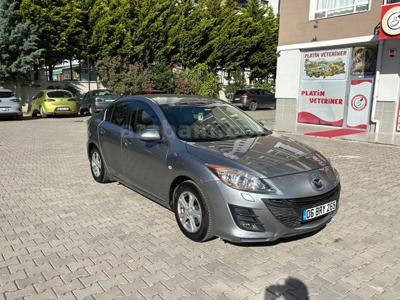 SAHİBİNDEN BAKIMLI MAZDA 3