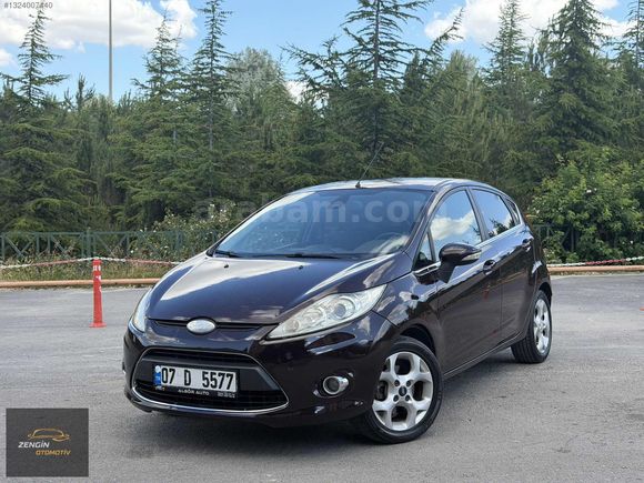 90.000KM HATASIZ DEĞİŞENSİZ BAKIMLI BAYAN ARACI