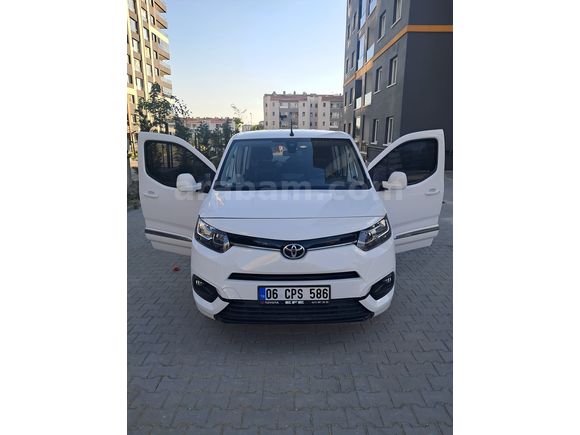 İlk Sahibinden Toyota Proace City 1.5 Dream 2021 