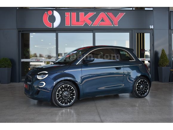 İLKAY'DAN 2023 FİAT 500E LA PRİMA HATASIZ 22,000 KM'DE