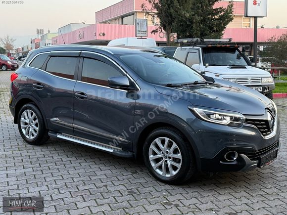 2016 RENAULT KADJAR 1.5 DCİ İCON MANUEL CAM TAVAN 173'BİN KM..