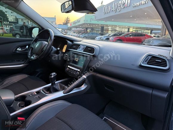 2016 RENAULT KADJAR 1.5 DCİ İCON MANUEL CAM TAVAN 173'BİN KM..