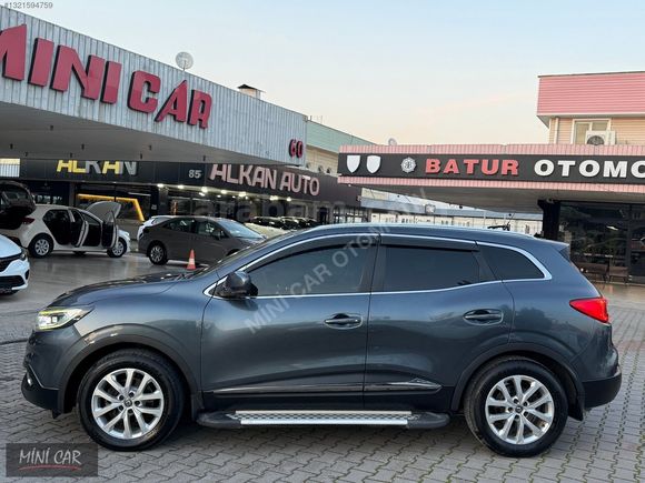2016 RENAULT KADJAR 1.5 DCİ İCON MANUEL CAM TAVAN 173'BİN KM..