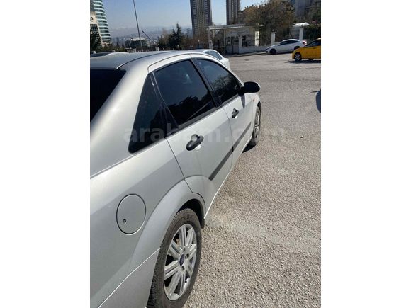 Sahibinden Ford Focus 1.6 Comfort 2005 Model 
