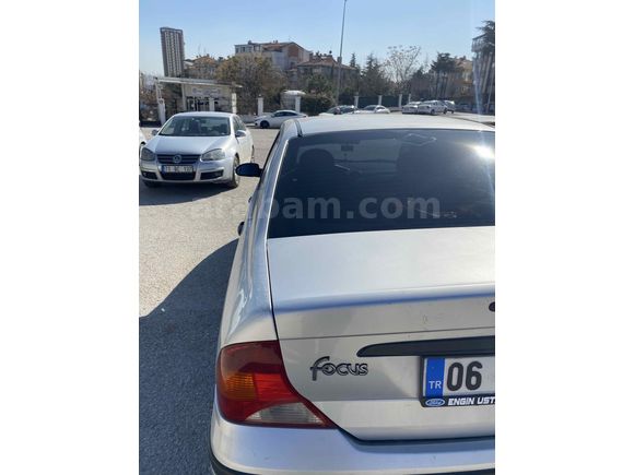 Sahibinden Ford Focus 1.6 Comfort 2005 Model 