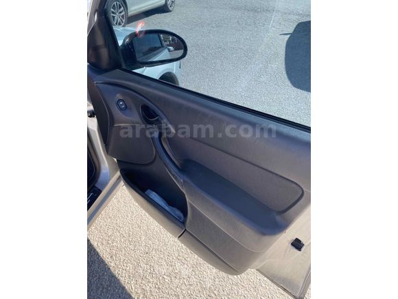 Sahibinden Ford Focus 1.6 Comfort 2005 Model 