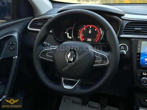 2018 ÇIKIŞ KADJAR TOUCH 1.5 DCI 152 KM DE CAM TAVAN HATASIZ