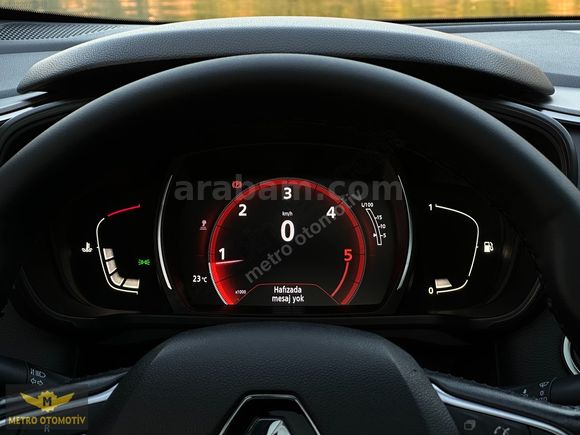 2018 ÇIKIŞ KADJAR TOUCH 1.5 DCI 152 KM DE CAM TAVAN HATASIZ