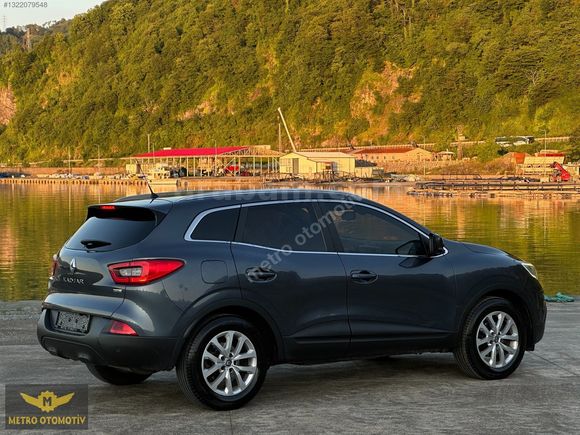 2018 ÇIKIŞ KADJAR TOUCH 1.5 DCI 152 KM DE CAM TAVAN HATASIZ