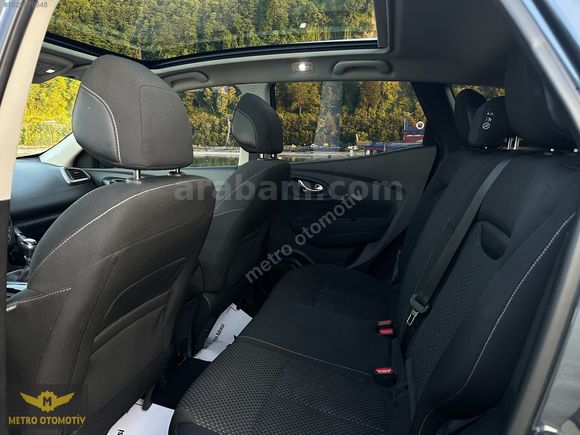2018 ÇIKIŞ KADJAR TOUCH 1.5 DCI 152 KM DE CAM TAVAN HATASIZ
