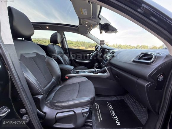 BAYRAKTAR'DAN 2016 RENAULT KADJAR 1.5 DCİ İCON CAM TAVAN OTM.