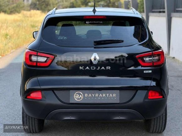 BAYRAKTAR'DAN 2016 RENAULT KADJAR 1.5 DCİ İCON CAM TAVAN OTM.