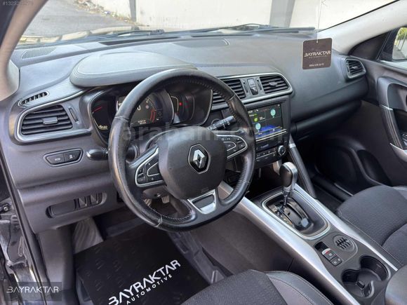 BAYRAKTAR'DAN 2016 RENAULT KADJAR 1.5 DCİ İCON CAM TAVAN OTM.