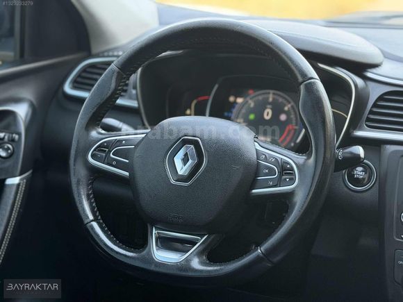 BAYRAKTAR'DAN 2016 RENAULT KADJAR 1.5 DCİ İCON CAM TAVAN OTM.