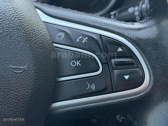 BAYRAKTAR'DAN 2016 RENAULT KADJAR 1.5 DCİ İCON CAM TAVAN OTM.