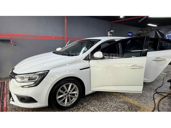 Sahibinden Renault Megane 1.5 dCi Touch 2017 Model 