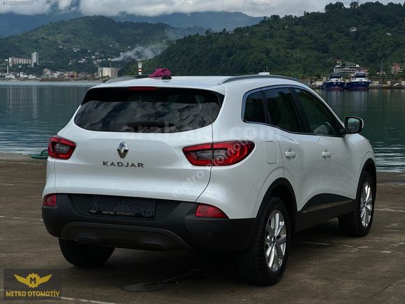 2018 MODEL DCI 110 KM RENAULT KADJAR İCON 1.5 CAM TAVAN SEDEF