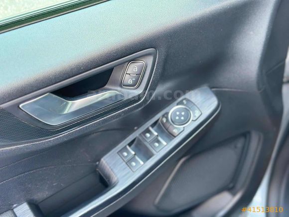 ESADA | 2021 FORD KUGA 1.5 DİZEL ST LINE HATASIZ BOYASIZ FULL