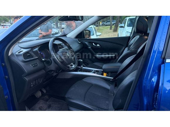 RENAULT KADJAR 2022 İCON 72500KM DE