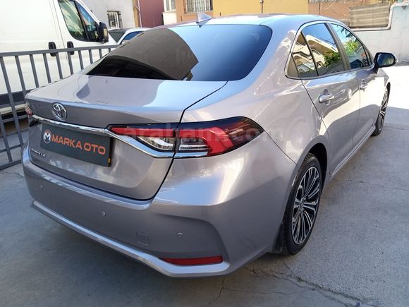 MARKA OTO DAN 2021 TOYOTA COROLLA FLAME 1.5 MULTİDRİVE 152.000 KM
