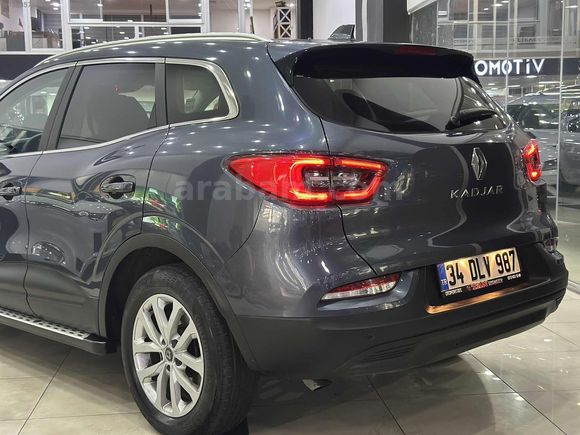 HATASIZ-CAMTAVAN 2020 RENAULT KADJAR 1.3TCE 160HP*70BİNDE*İLK EL