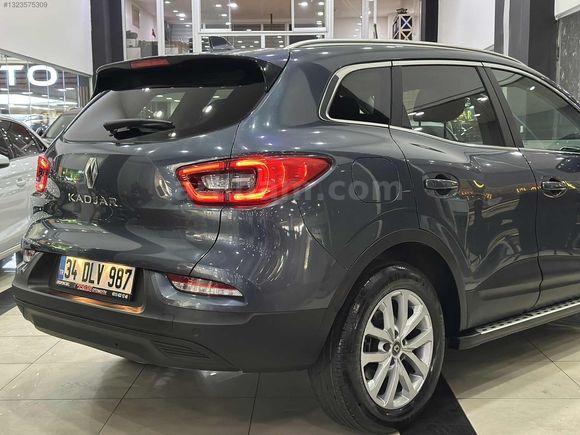 HATASIZ-CAMTAVAN 2020 RENAULT KADJAR 1.3TCE 160HP*70BİNDE*İLK EL